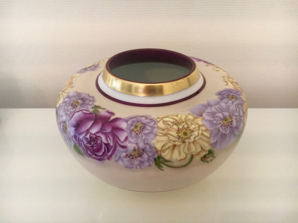 hand-painted porcelain Y-Solutions